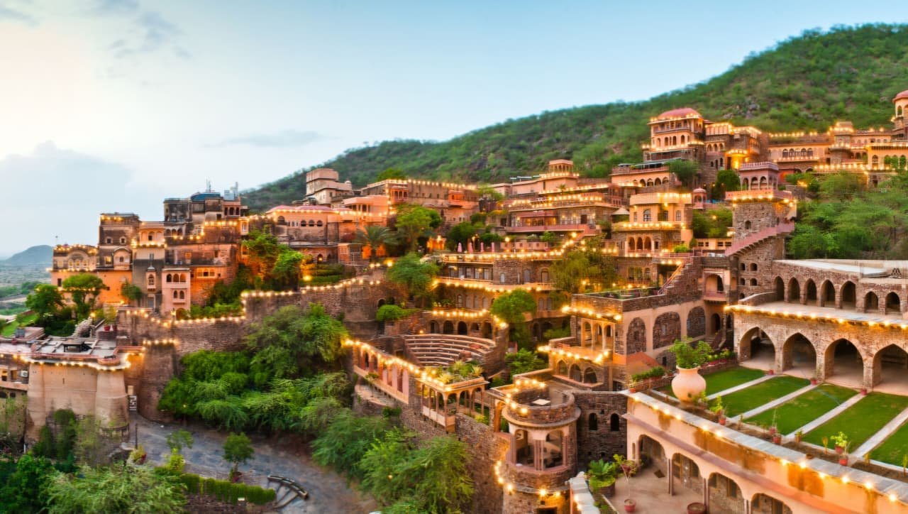 Neemrana Heritage Fort Palace